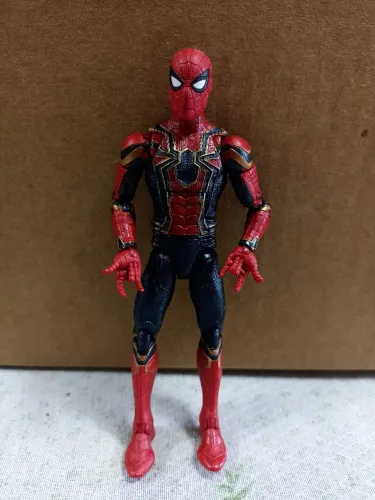 Figura Marvel Legends Homem-Aranha Hasbro!