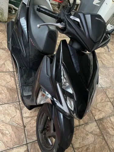 Mota honda elite 125