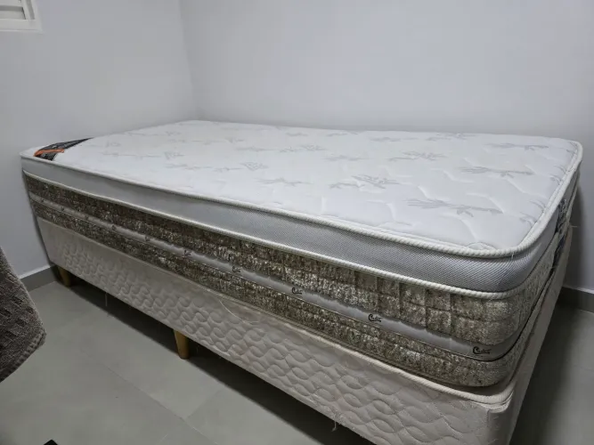 Colchão Castor Semi Novo