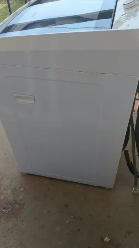 Vendo máquina de lavar semi nova