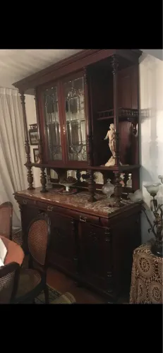Cristaleira Antiga