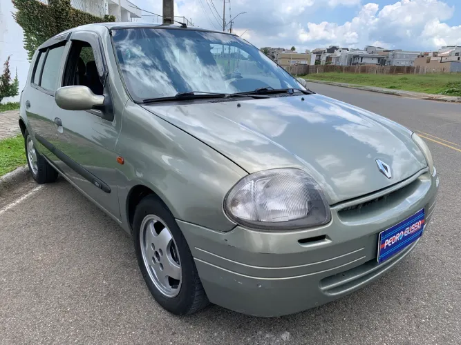 Renault Clio Rn/alize/expr./1.0 Hi-power 16V 5P 2002