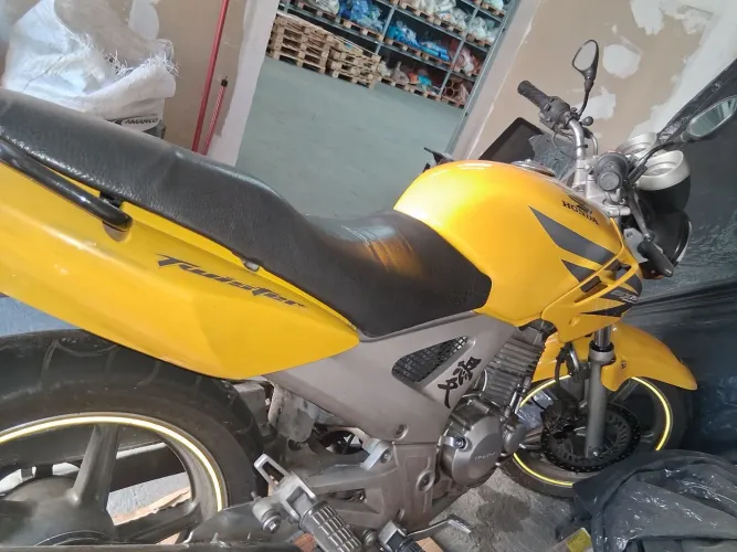 Cbx twister 250