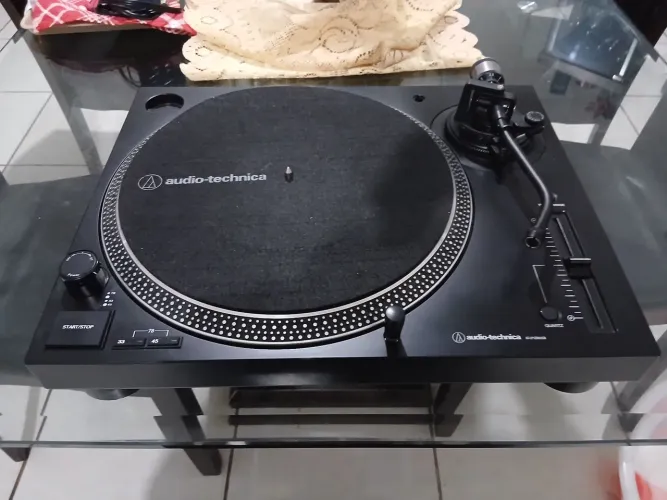 TOCA DISCO AUDIO TECHNICA AT-LP120XUSB