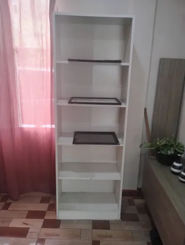 Vendo estante MDF Idea para escritório ou para guardar livros 