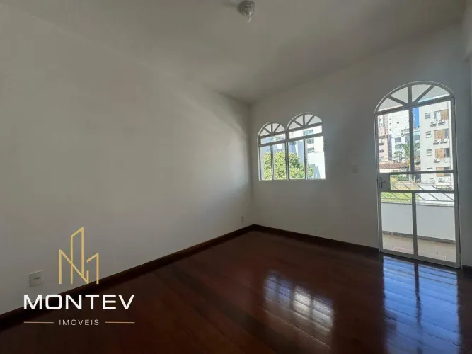 Cobertura residencial à venda no Centro de Divinópolis (MG) 3 quartos, 1 suíte, 2 vagas