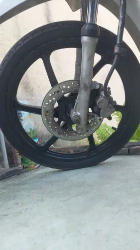 Roda e sistema de freio Original Biz