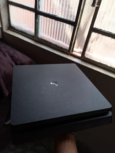 Limpeza e manutenção preventiva de PS4