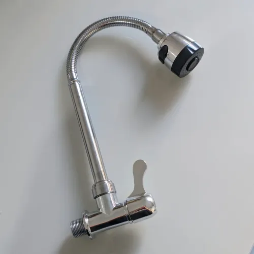 Torneira gourmet com tubo flexível