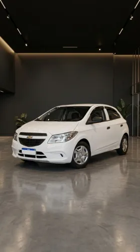 Chevrolet Onix JOY Hatch 1.0 8V Flex Mec. 4P 2018