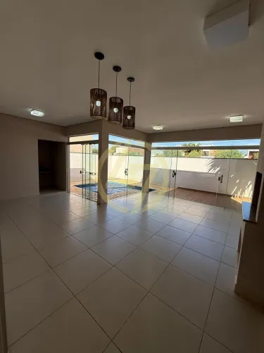 Casa em Jardim Colombo - Itapetininga, SP