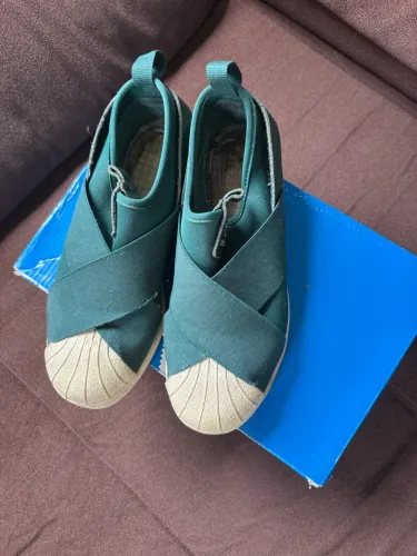 Tênis Adidas Feminino - Tamanho 35