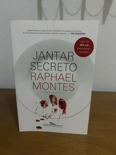 Livro - Raphael Montes