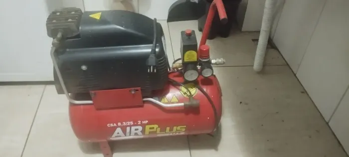Compressor de ar Schulz 2 HP 120 libras de pressão 