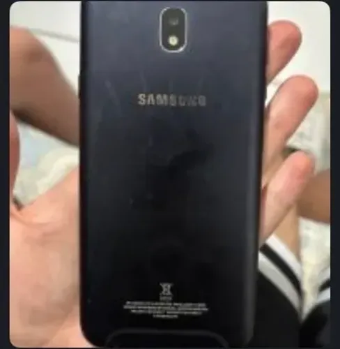 Celular Samsung Galaxy J7 Pro preto