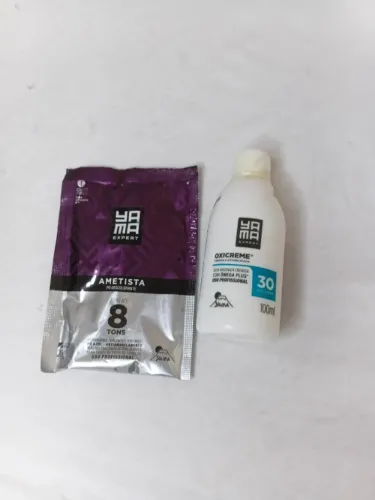 Kit Clareador Pó Descolorante Yamá Ametista 20g + Água Oxigenada 30 volumes 100ml.