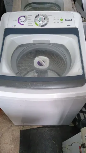 Vendo máquina funcionando perfeitamente 12 kg 