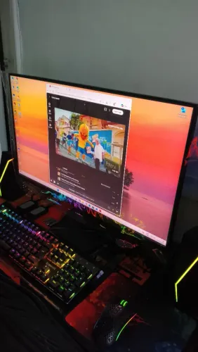 Monitor Redragon Mirror 27 polegadas HDMI/Display Port IPS e tela plana, 1 ms e 165 Hz