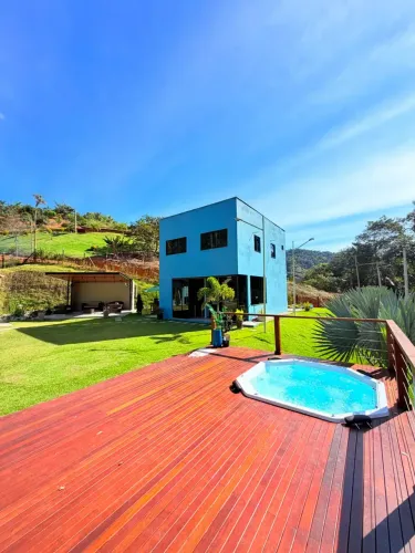 Vende-se excelente chácara em Marechal Floriano ES