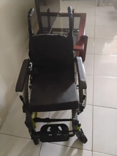 Cadeira de rodas infantil Ortobras até 75kg