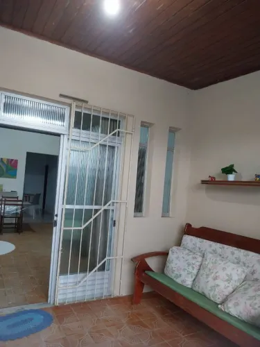 Alugo por temporada!! Casa linda,lado sombra