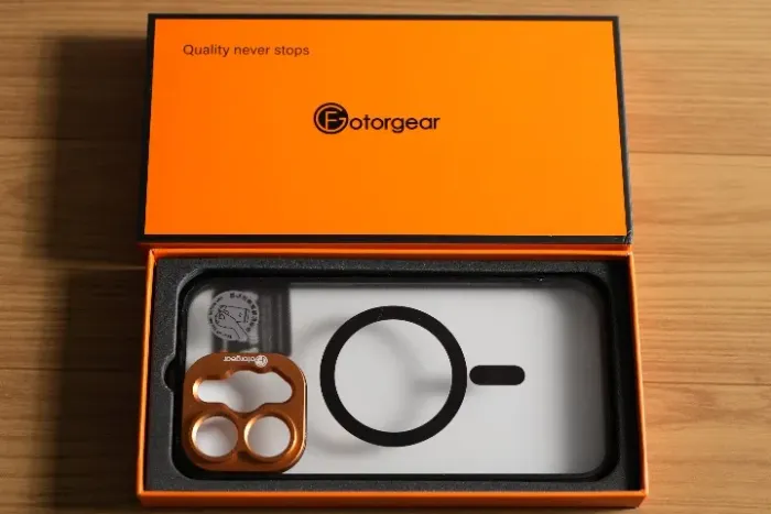 Case Fotorgear iPhone 14 Pro Max T-Mount MagSafe p/ Lentes Pro