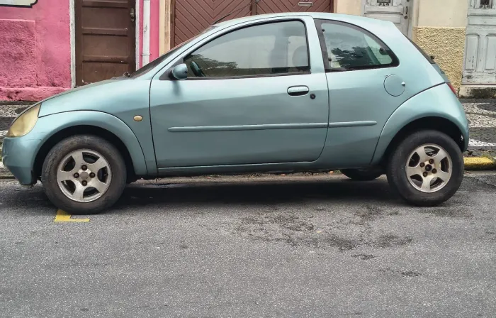 Ford KA GL 1.0i Zetec Rocam 2001