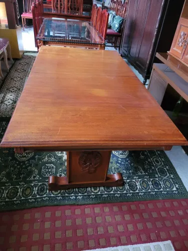 Mesa de madeira SÓ A MESA 700,00