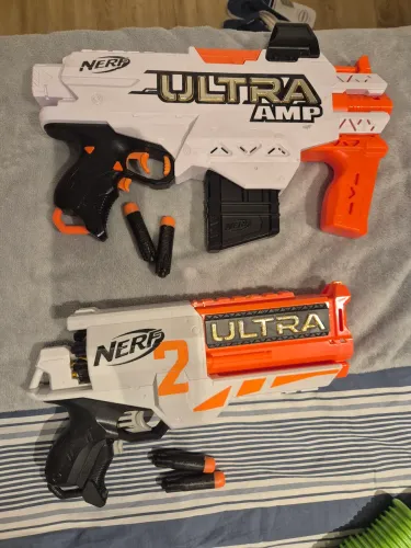 Vendo Nerf ótimo estado (ler descriçâo)