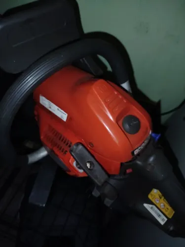 Husqvarna 120 35cc