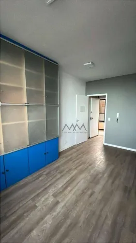 Sala à Venda no Estoril | 47 m²