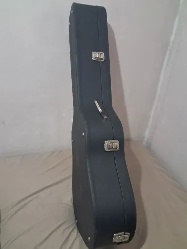 Estojo para violão (case)