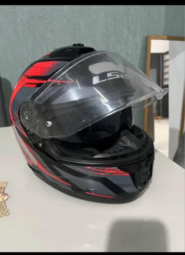 Capacete Ls2