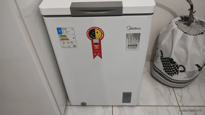Freezer mideia