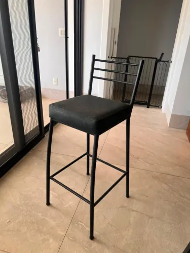 Banqueta alta