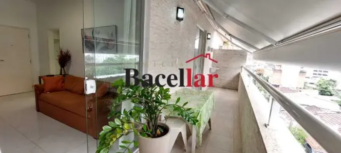 Apartamento : / Residencial / Tijuca