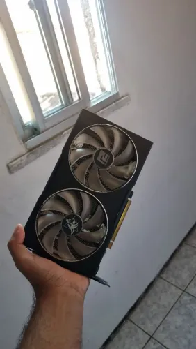 Placa de vídeo RX 6600