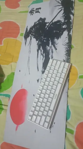 Vendo teclado raro