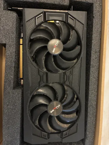 Placa de vídeo (GPU) AMD RX 5700 XT com defeito