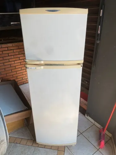 Geladeira Brastemp frost feee funcionando perfeitamente ((ENTREGO GRATIS))