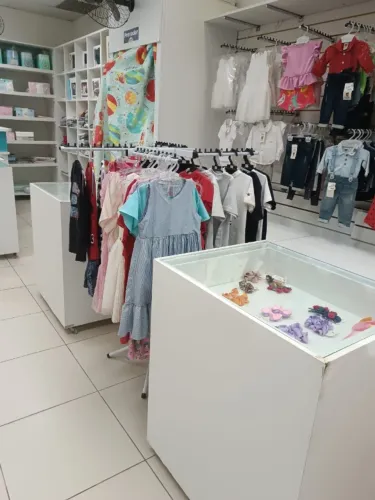 Lélia Repasso loja em pleno funcionamento a mas de 14 anos ,peças do recém nascido ao kids
