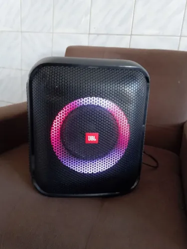Caixa JBL Partybox Essential encore