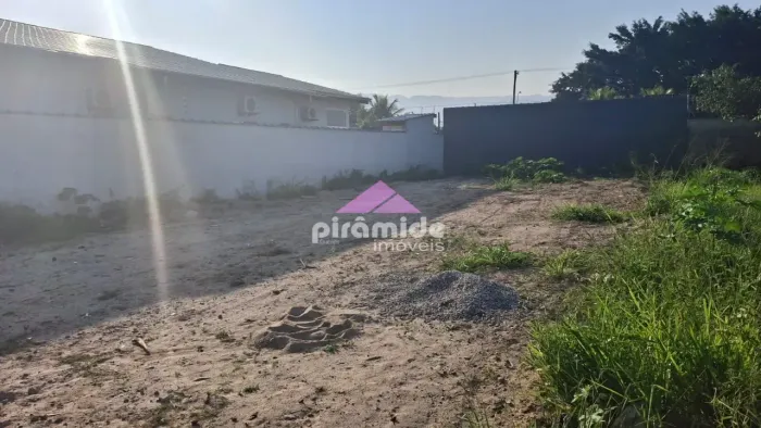 Terreno à venda, 360 m² por R$ 385.000,00 - Pontal de Santa Marina - Caraguatatuba/SP