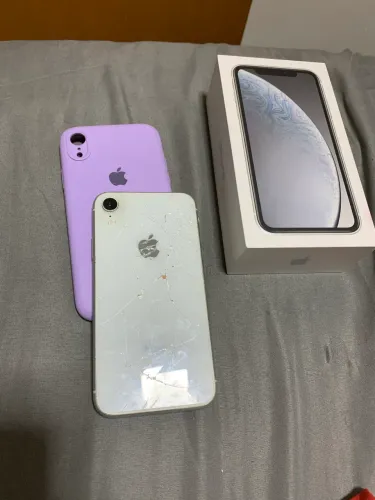IPHONE XR 64GB