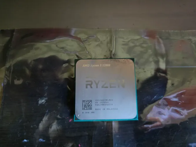 AMD AM4 RYZEN 3 3200G