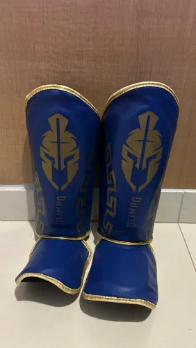 Caneleira Olimpo Esportes Muay thai