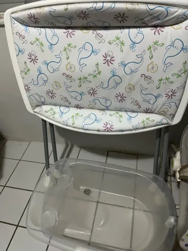 Banheira desmontável com trocador 