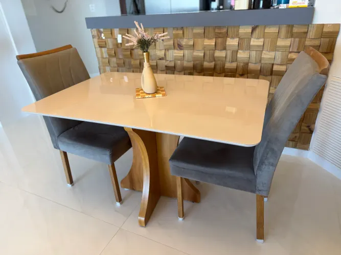 Mesa de jantar 