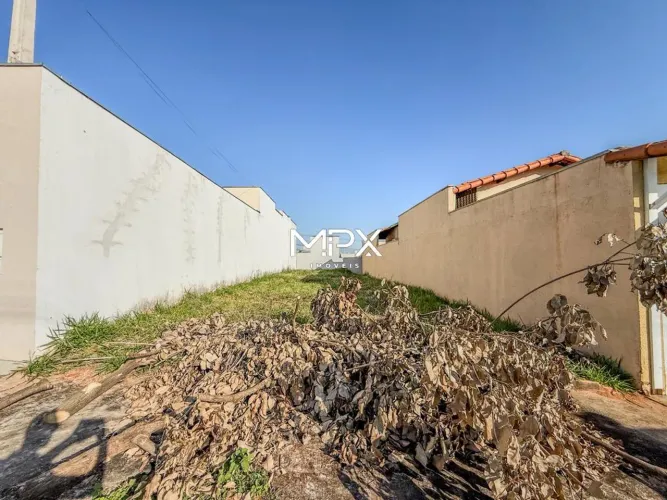 Terreno à venda no Altos do Taquaral em Piracicaba.