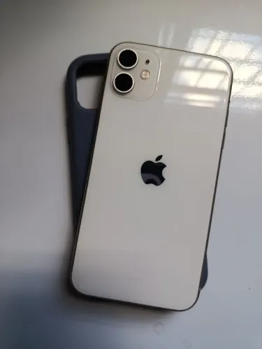 Vendo iPhone 11 64gb